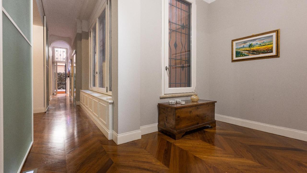Gregoriana Luxury Rental In Rome Luaran gambar